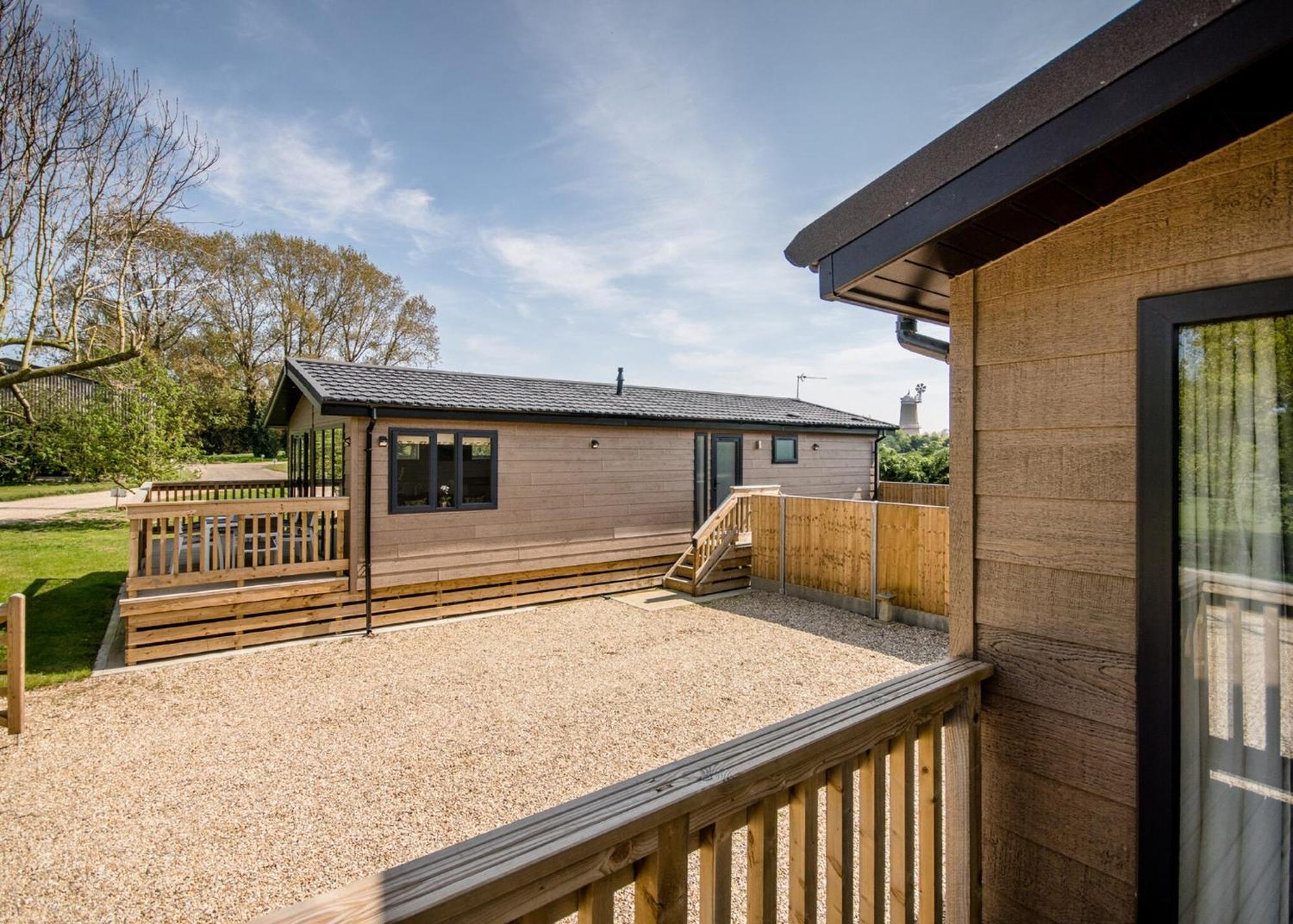 Hawthorn Glen Lodges Downham Market Exterior foto